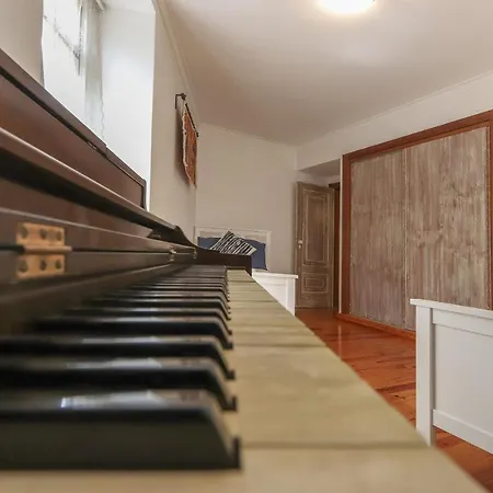 Grand Parliament Duplex By Homing * Lisbon