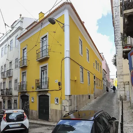 Apartment Grand Parliament Duplex By Homing Lisbon