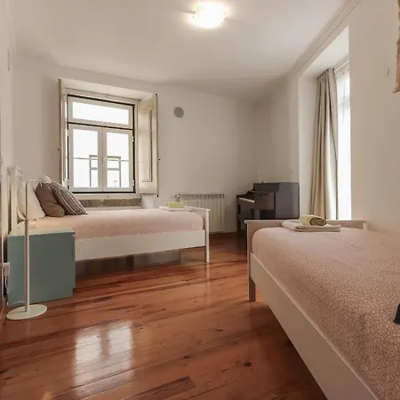 Grand Parliament Duplex By Homing