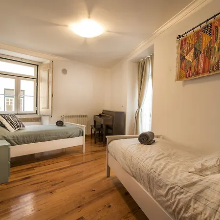 Grand Parliament Duplex By Homing Apartman *