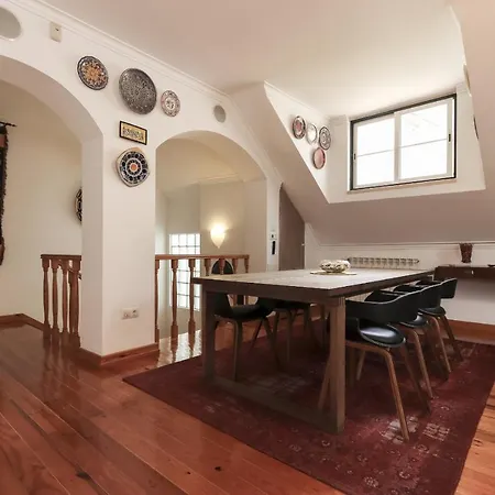 Grand Parliament Duplex By Homing Апартаменты Лиссабон