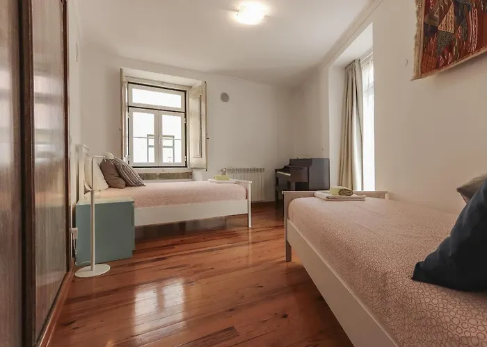 Grand Parliament Duplex By Homing