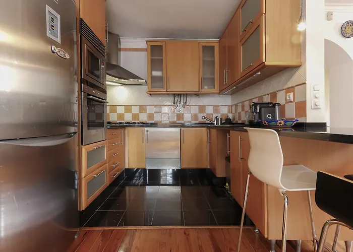 Grand Parliament Duplex By Homing *